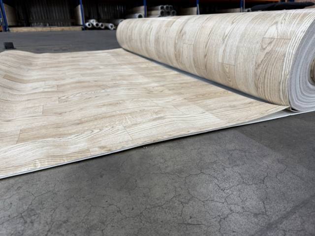 Линолеум бытовой Lino HOME 18-0.1 Дизайн - ДУБ СВЕТЛЫЙ 3 2.0 м - 3