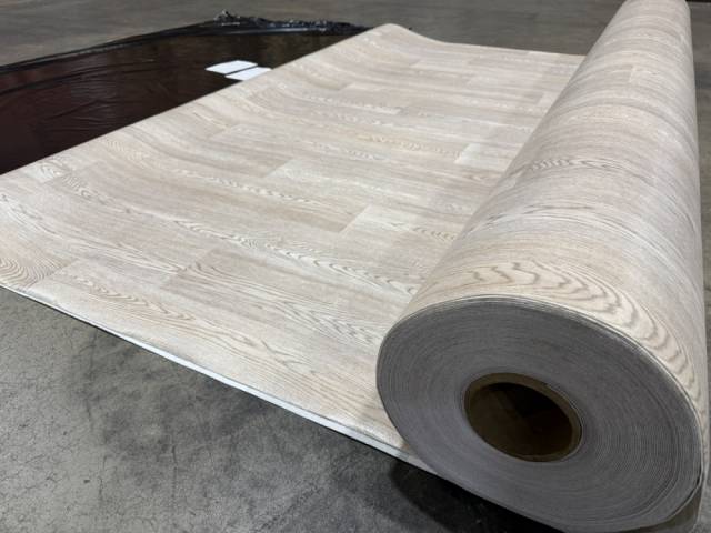 Линолеум бытовой Lino HOME 18-0.1 Дизайн - ДУБ ПОРТУГАЛЬСКИЙ 3 3.0 м - 3