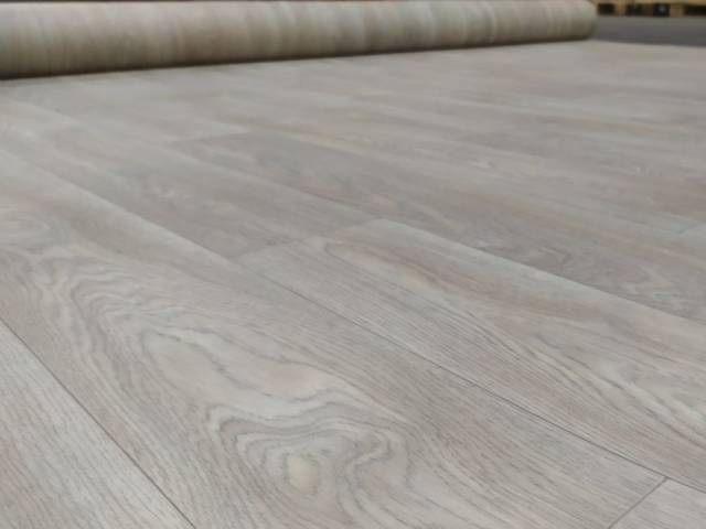 Линолеум коммерческий Lino PROFI GRANIT & WOOD Дизайн - PARKET WOOD AT34 2.0 м - 4