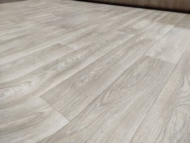 Линолеум коммерческий Lino PROFI TITANIUM 